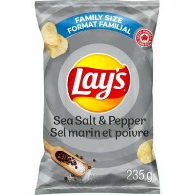 Lay's Sea Salt & Pepper Flavoured Potato Chips